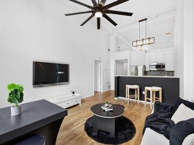 Condo for sale in Hudson, New Jersey