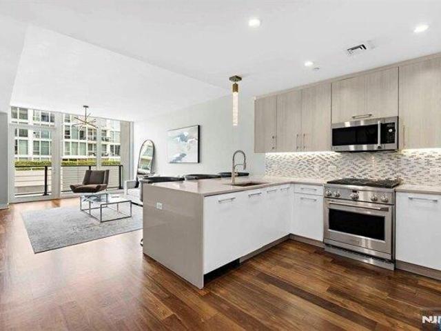 Condo for sale in Weehawken Condo for sale in Weehawken