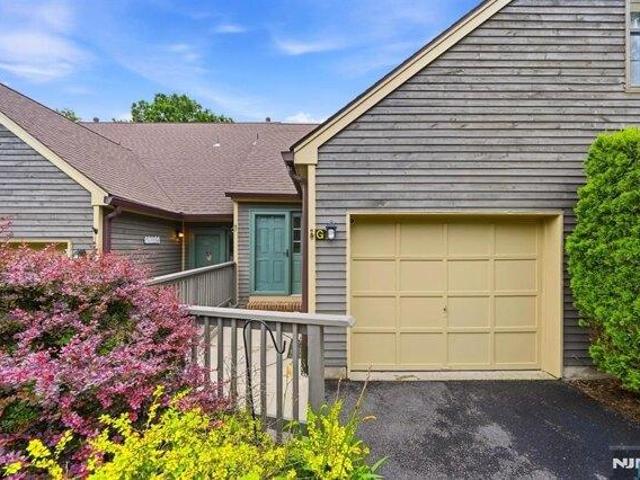 Condo for sale in Passaic, New Jersey