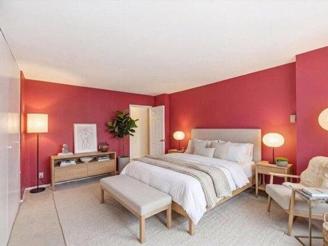 Condo for sale in Hudson, New Jersey