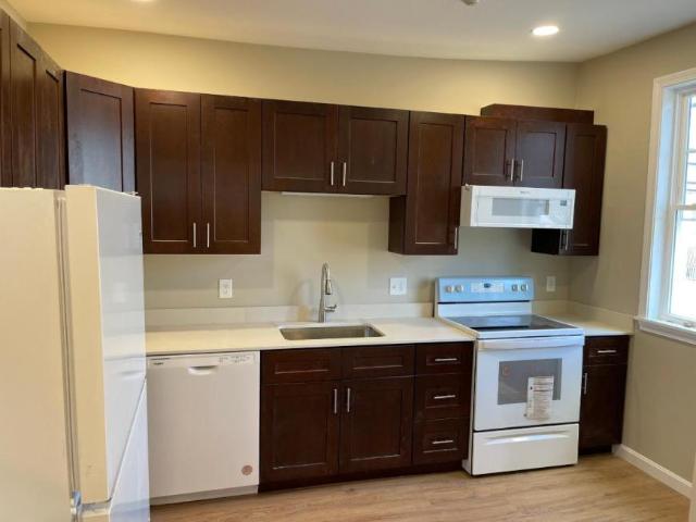 Condo for rent in Centerville, West Warwick