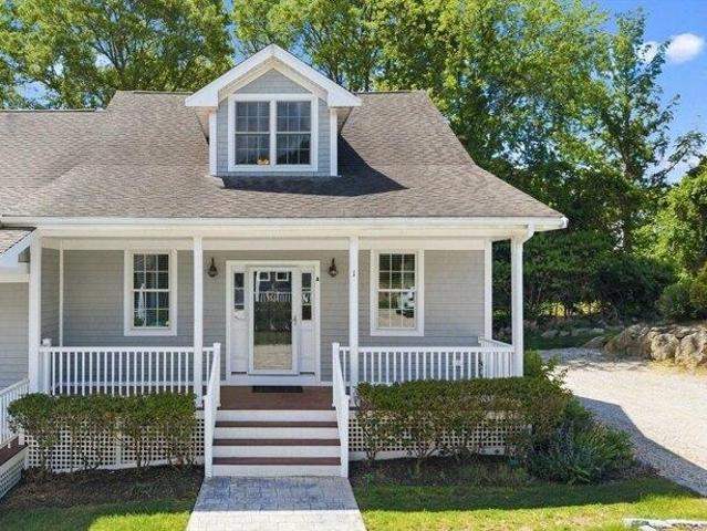 Condo for sale in Bristol, Massachusetts