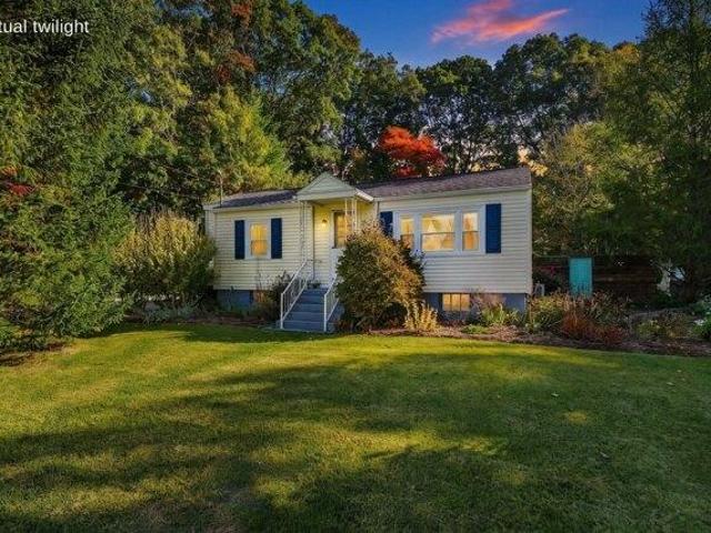 House for sale in Berryman Corner, Westport