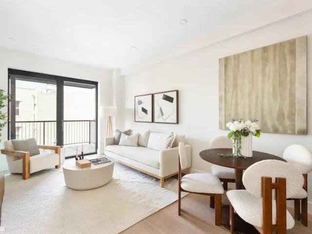Apartment for sale in Arverne, New York