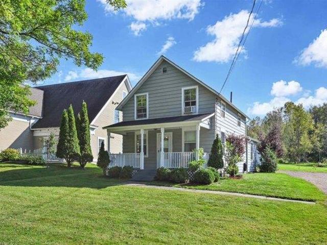House for sale in Taft Corners, Williston