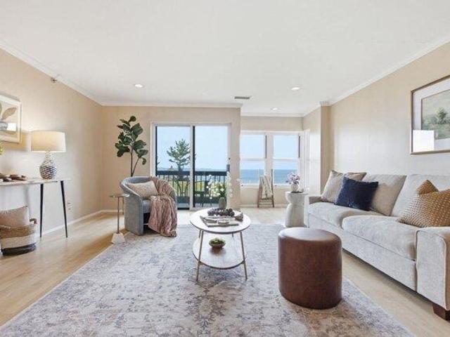 Condo for sale in Winthrop Highlands, Winthrop