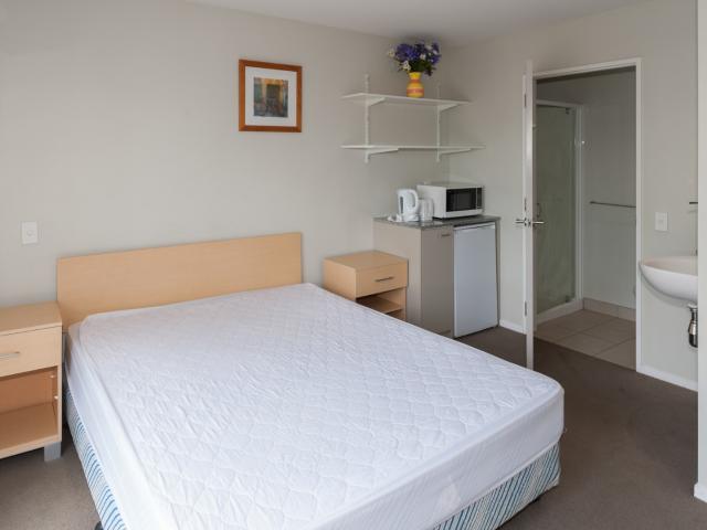 Apartment for rent in Addington, Canterbury