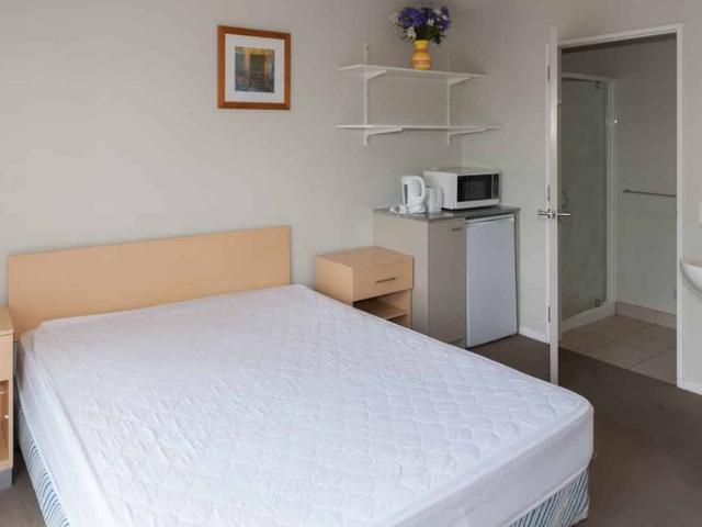 Apartment for rent in Addington, Canterbury