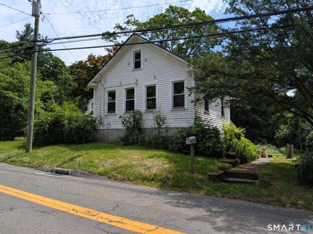 House for sale in Woodbridge, Connecticut