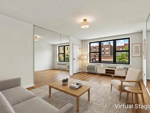 Apartment for sale in Woodside, New York