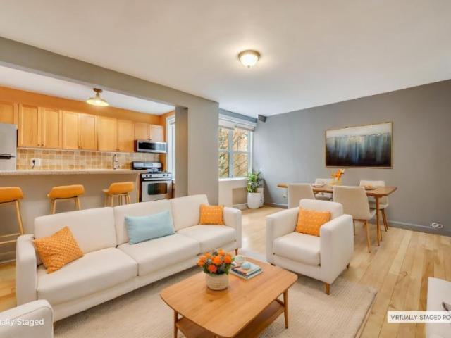 Apartment for sale in Queens, Arverne