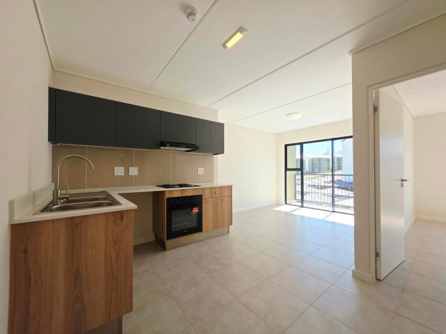 Apartment for rent in Temperance Town, City of Cape Town