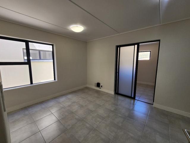 Apartment for rent in Gordon's Bay, Western Cape