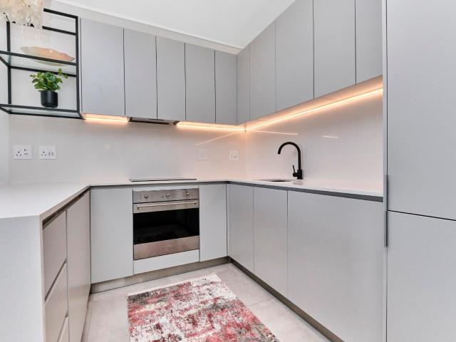 Apartment for rent in Rosebank, Gauteng