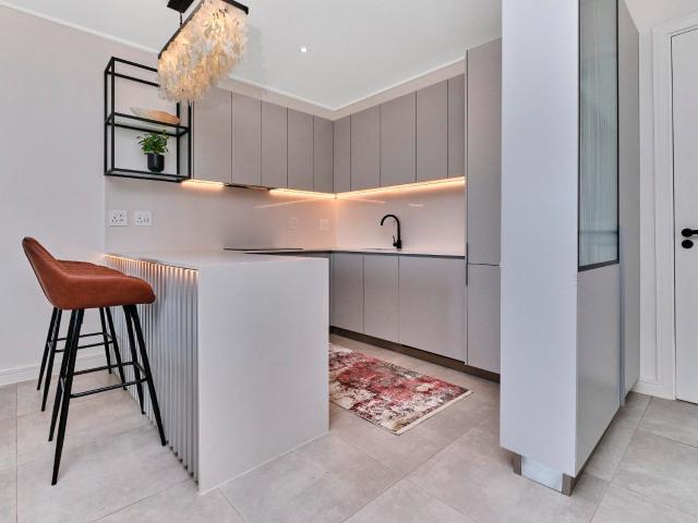 Apartment for rent in Rosebank, Gauteng