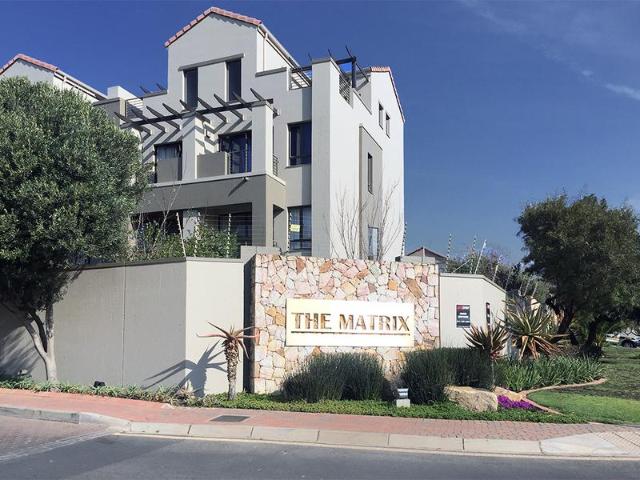 Apartment for rent in Paulshof, Alexandra