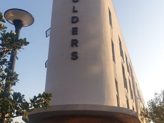 Apartment for rent in Cape Town Ward 53, Cape Town
