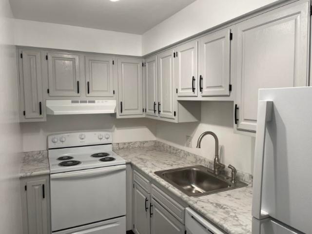 Room for rent in Augusta, Maine