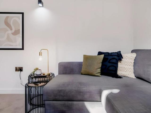 Apartment for rent in Lakenham, East Bank