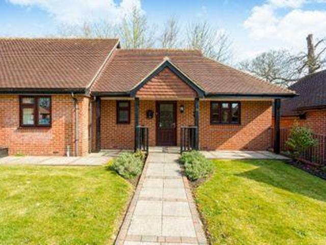 House for rent in Littlecote, West Sussex