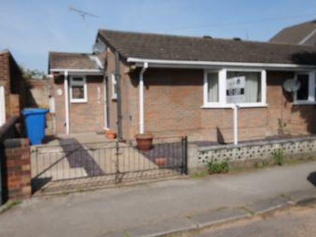 House for rent in Loundsley Green, East Midlands