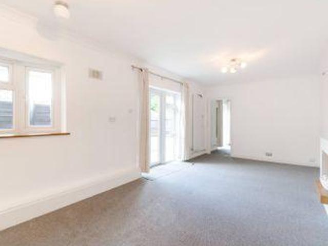 House for sale in Worcester Park, Greater London