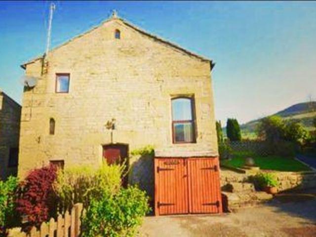 House for sale in Holmfirth, Kirklees