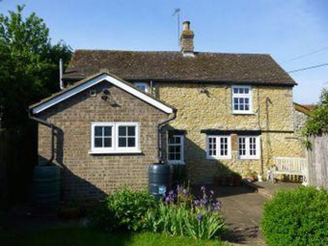 House for sale in Evershot, Oxfordshire