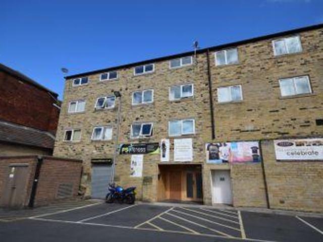 House for rent in Brighouse, West Yorkshire
