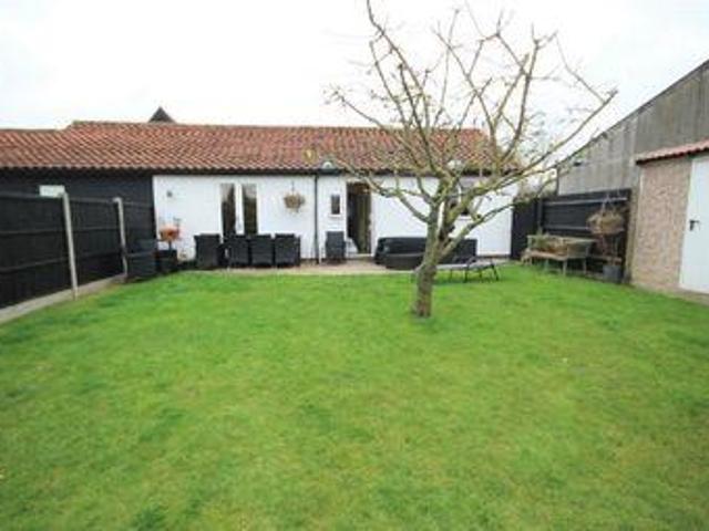 House for rent in Navestock Side, Essex