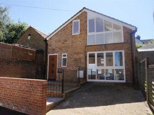 House for sale in Hertford, Colliers End