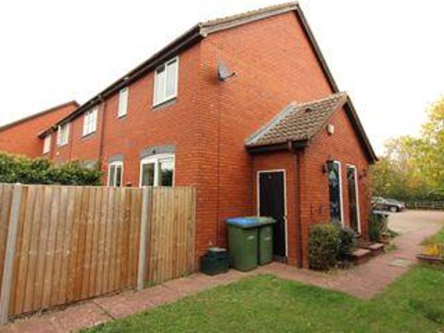 House for rent in Blackhills, Surrey