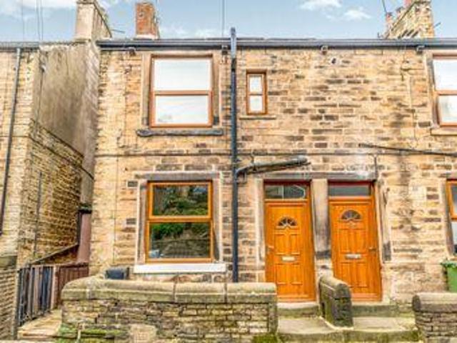 House for sale in Holmfirth, Kirklees