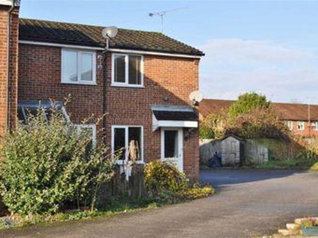 House for sale in Fole, Surrey