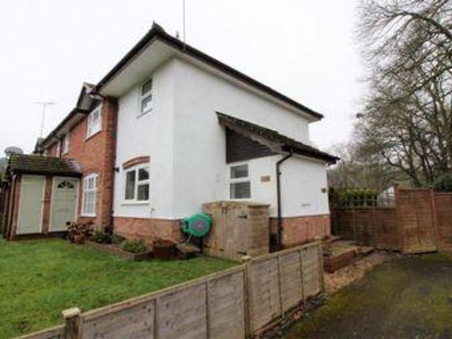 House for sale in Heol-las, Surrey