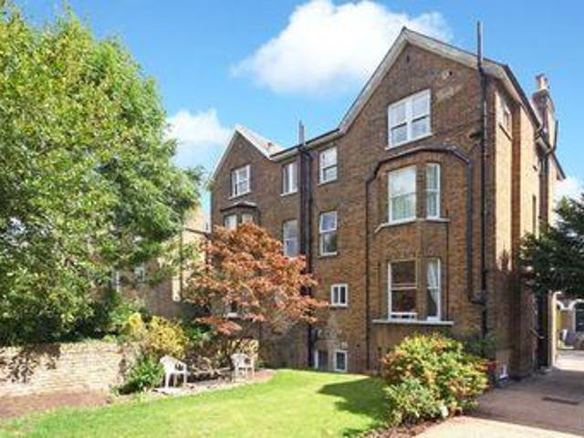 House for rent in Richmond Hill, Deepcut