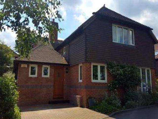 House for rent in Fole, Surrey