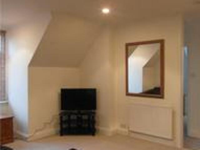 House for rent in New Malden, Greater London