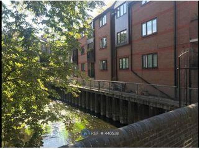 House for rent in Staines, Surrey