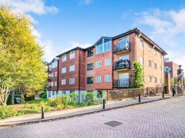 House for rent in Perryfields, West Sussex