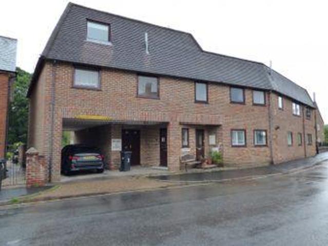 House for rent in Littlecote, West Sussex
