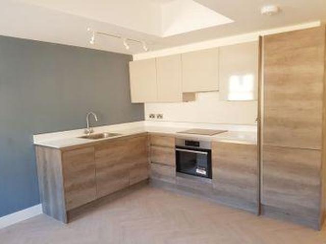 House for rent in Red Hill, Surrey