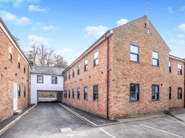 House for rent in Red Hill, Surrey
