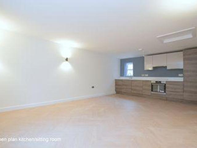 House for rent in Red Hill, Surrey