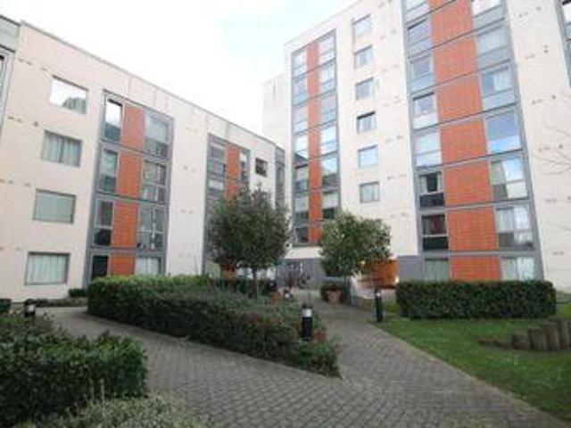 House for rent in Brentford End, Greater London