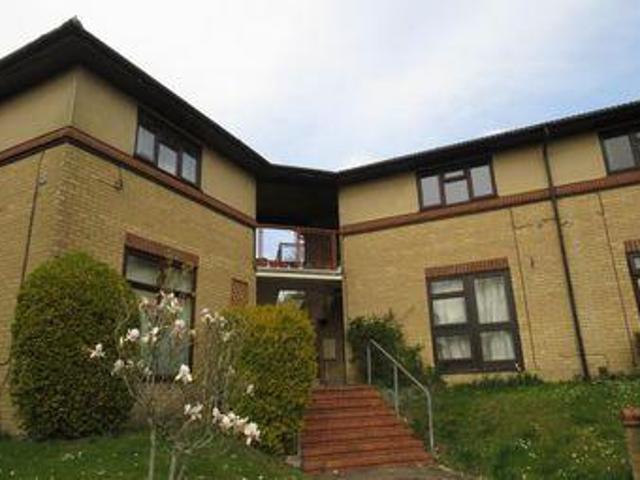 House for rent in Pouchen End, Hertfordshire