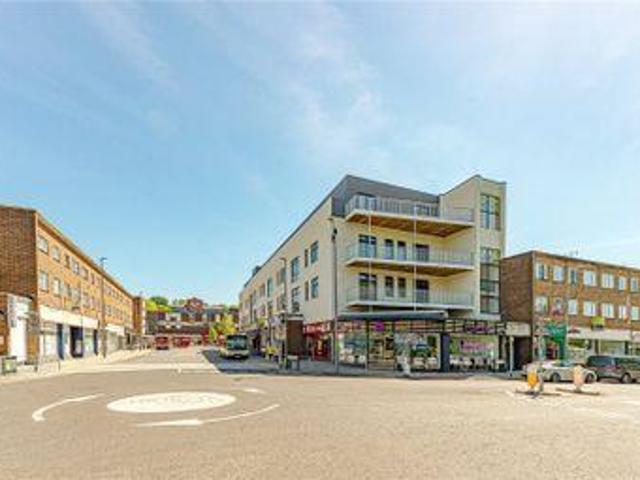 House for rent in Pouchen End, Hertfordshire