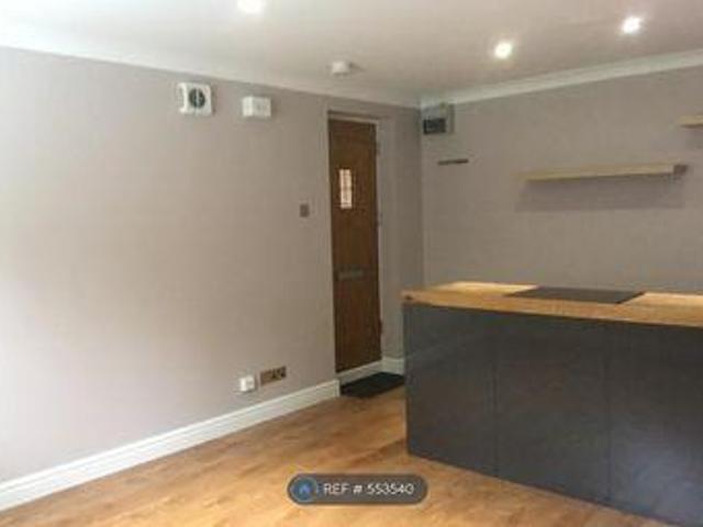 House for rent in Farnborough, Hampshire