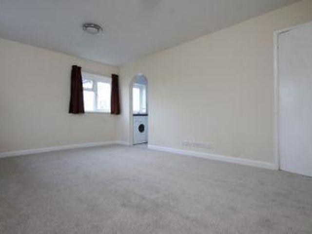 House for rent in Littlecote, West Sussex