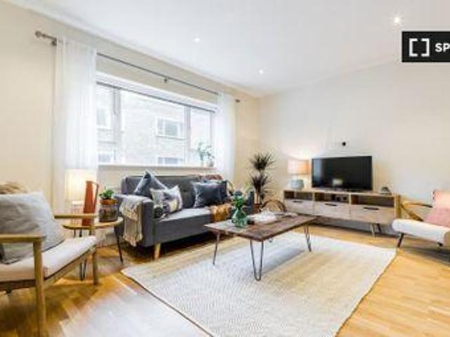 House for rent in Lyons, Greater London